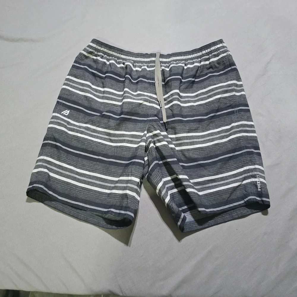 Eddie Bauer Swim Trunks Mens L Grey Striped FreeDry Mesh Lined Board Shorts